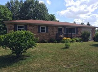 1608 E Kentwood St, Republic, MO 65738