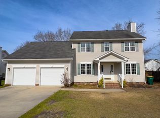 5204 Ahoskie Dr, Hope Mills, NC 28348