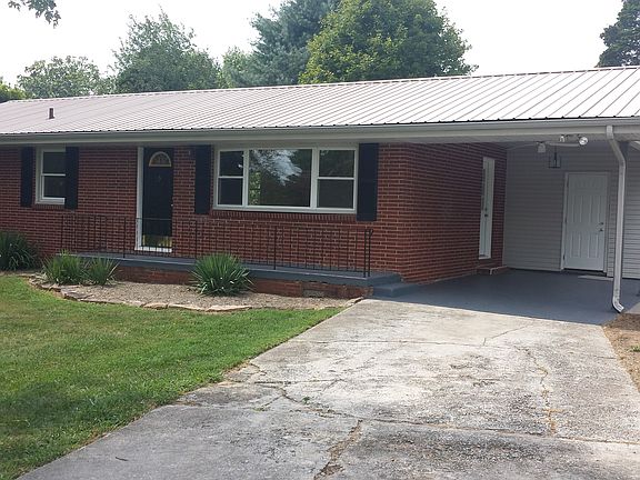 2nd image of 2317 Laramie Dr