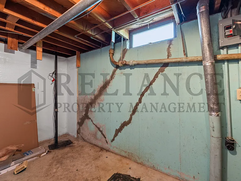 3052 S Bonn Ave — Photo 28