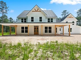 1192 Dove Park Rd, Covington, LA 70433