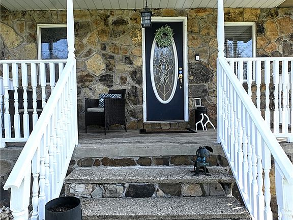 5th image of 1144 Rostraver Rd