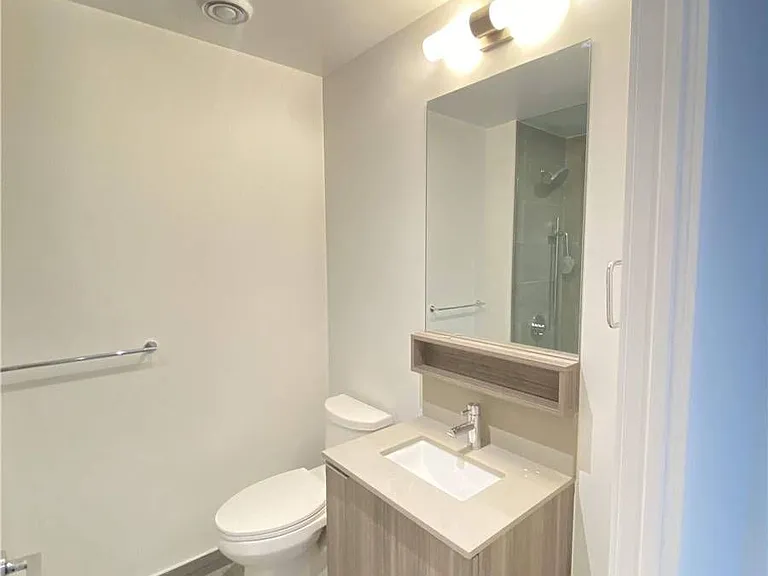 5 Buttermill Ave #3705 — Photo 11