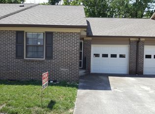 423 Amanda Cir, Knoxville, TN 37922