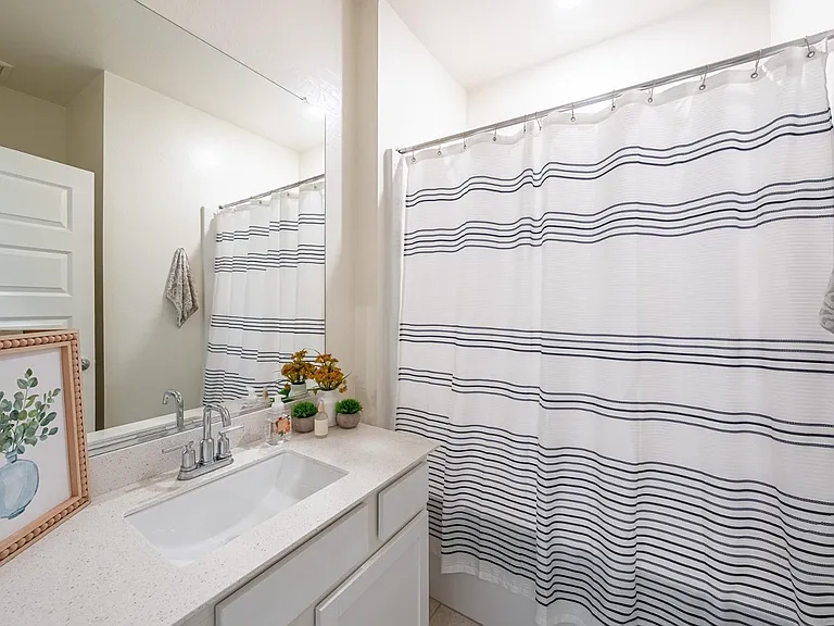 2750 S Voyager Dr #101 — Photo 12