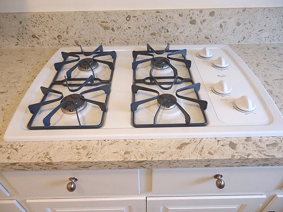 5th image of 8840 Huntington Dr #5