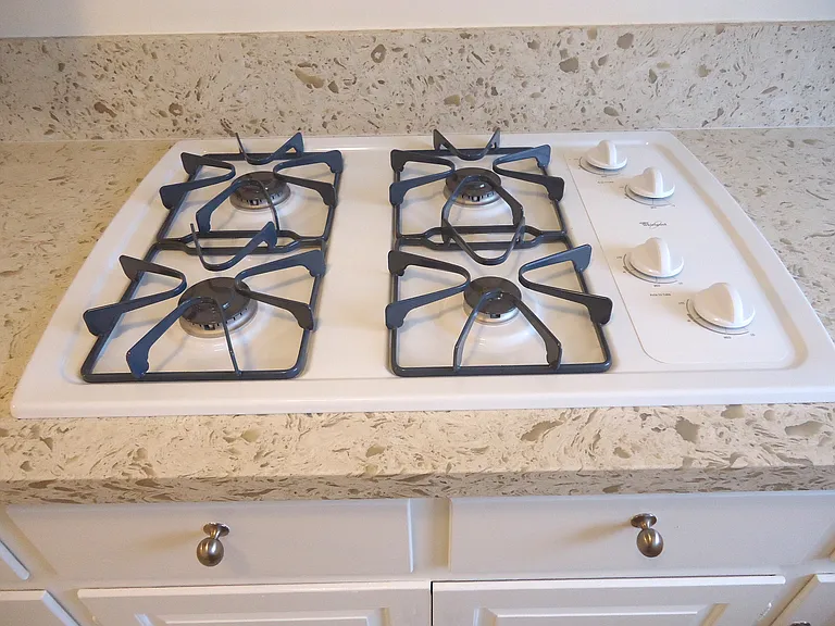 8840 Huntington Dr #5 — Photo 5