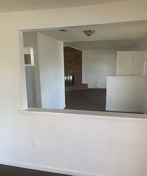 5020 Nottingham Dr — Photo 7
