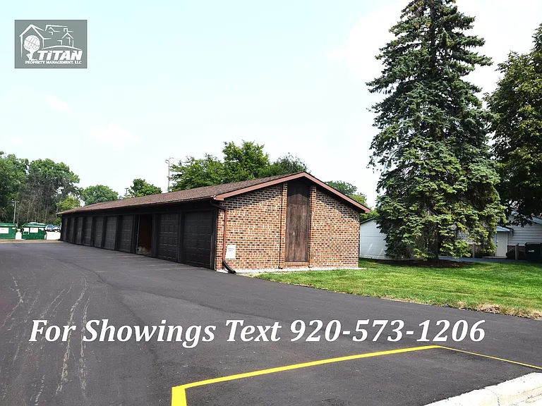 1760 Badger St #3 — Photo 3