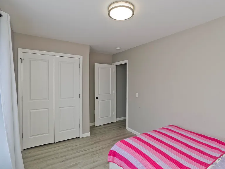 32 Clark St #34 — Photo 12