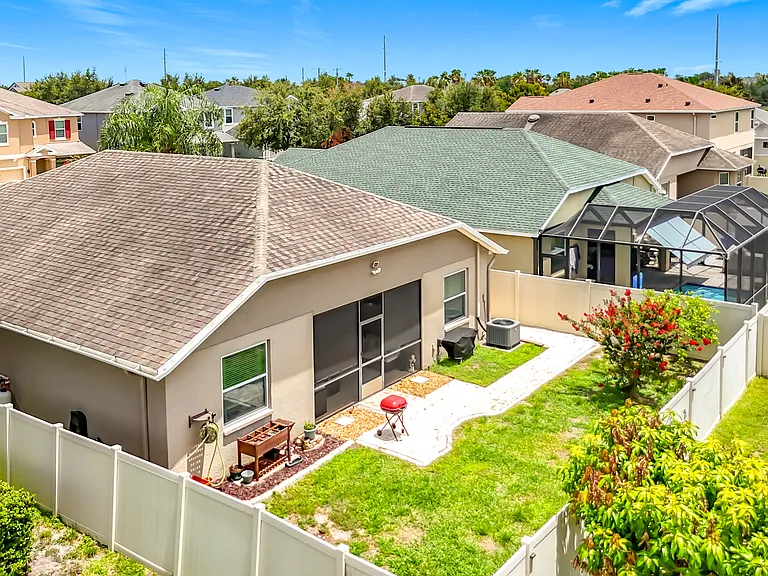 12107 Rambling Stream Dr — Photo 42