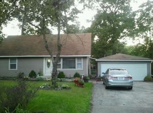 33488 N Lone Rock Rd, Grayslake, IL 60030