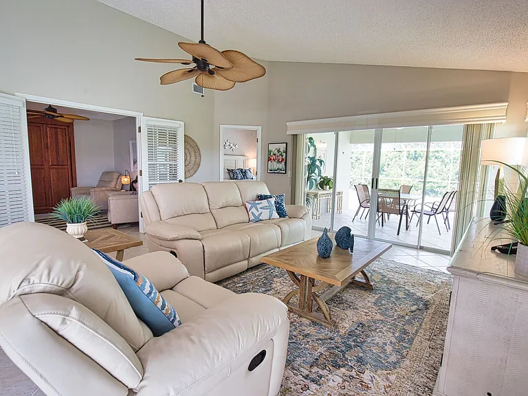 782 Harrington Lake Dr N — Photo 13