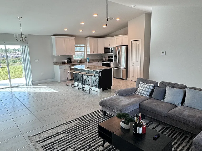 304 Preston St #304 — Photo 13