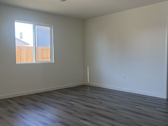 5th image of 2196 Orlin Dr
