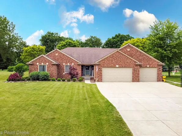 75757 Peters Dr, Romeo, MI 48065