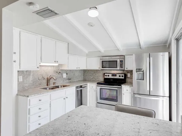306 N Delaware Blvd, Jupiter, FL 33458