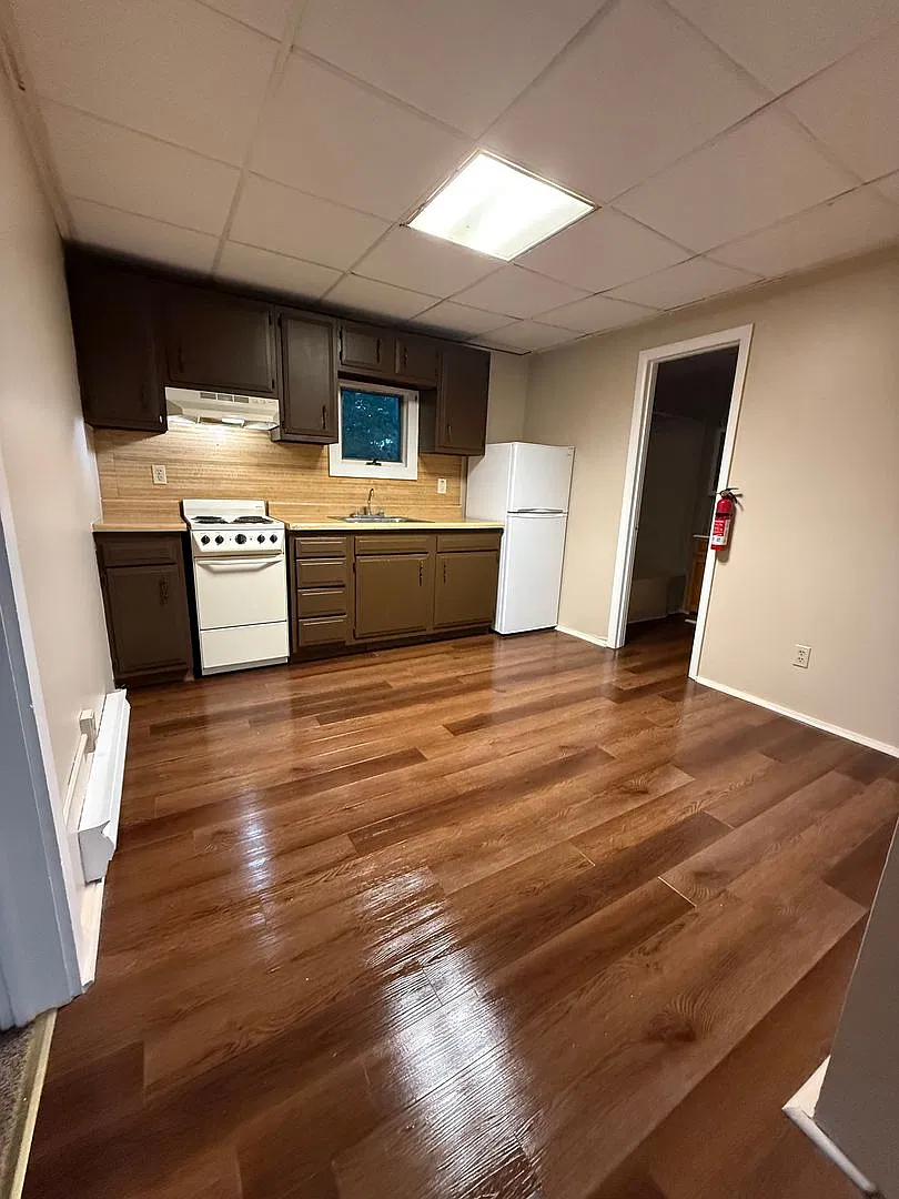 Poco Apartments — Photo 3