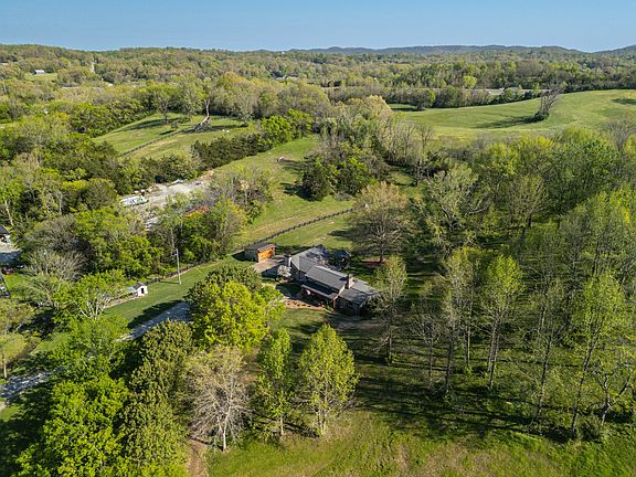 33rd image of 4731 Peytonsville Rd