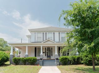 203 Minturn Ave, Hamlet, NC 28345