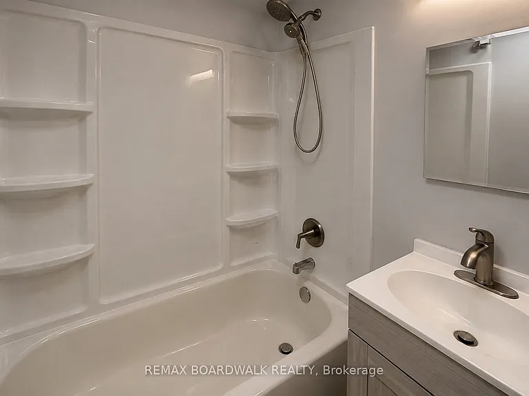 332 Shakespeare St #1 — Photo 16