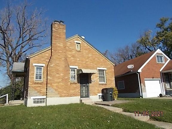 2nd image of 3327 Earlham Dr