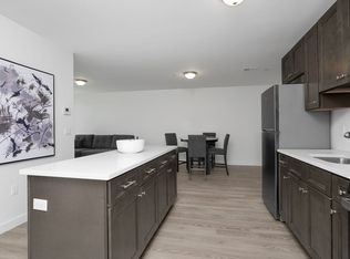 80 Scarboro Ave #2B-1BA-935SQFT, Staten Island, NY 10305