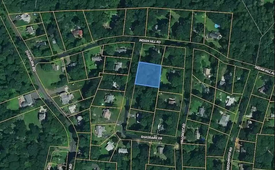 2nd image of 865 Shagbark Dr