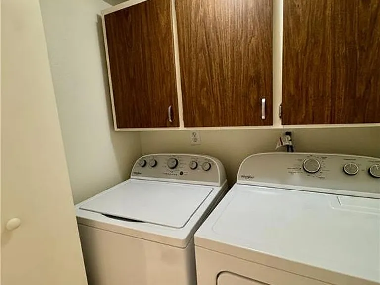 8621 Lyla Rae Cir — Photo 42