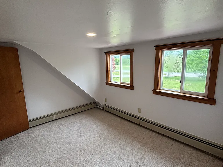 5989 Ryegate Rd — Photo 4