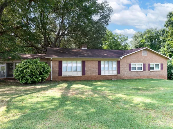 2119 W Meeting St, Lancaster, SC 29720