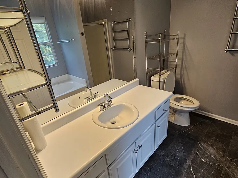 1406 Flanagan Mill Dr — Photo 12