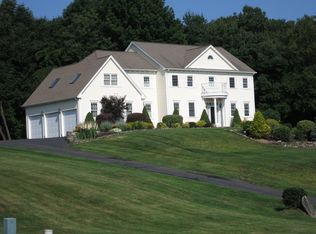 43 Noah Ln, Tolland, CT 06084