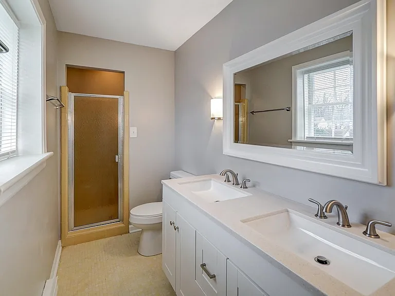 1621 Charrington Dr — Photo 29