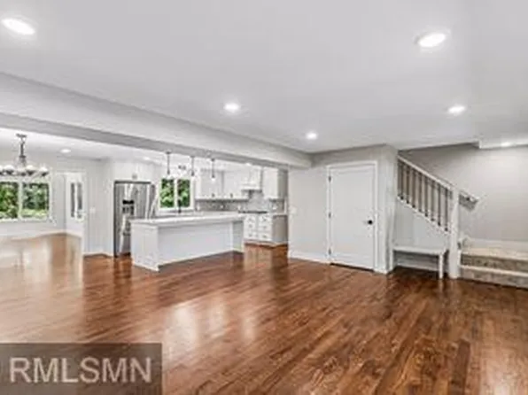 1255 78th St, Victoria, MN 55386