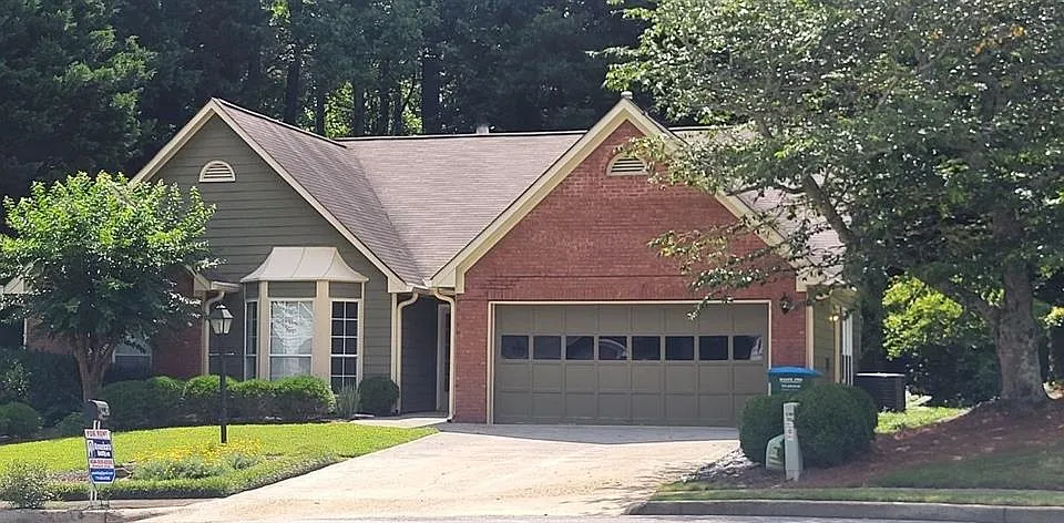 2280 Chelmsford Ct