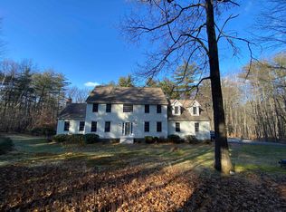 109 Mooar Hill Rd, Hollis, NH 03049