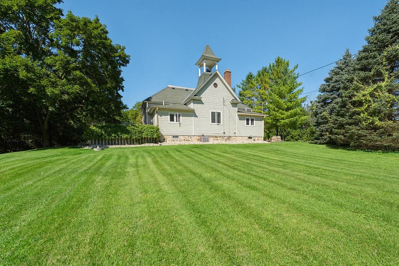 W7155 School DRIVE, Adell, WI 53001 Zillow