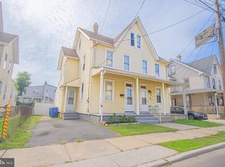 426 Kossuth St, Riverside, NJ 08075