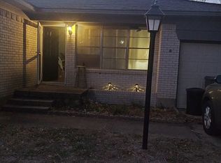 2221 Toulon Ln, Dallas, TX 75227