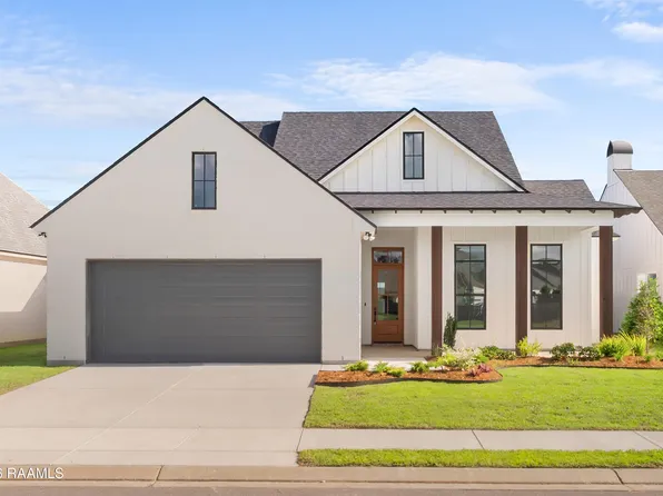 205 Queenstown Ave, Youngsville, LA 70592