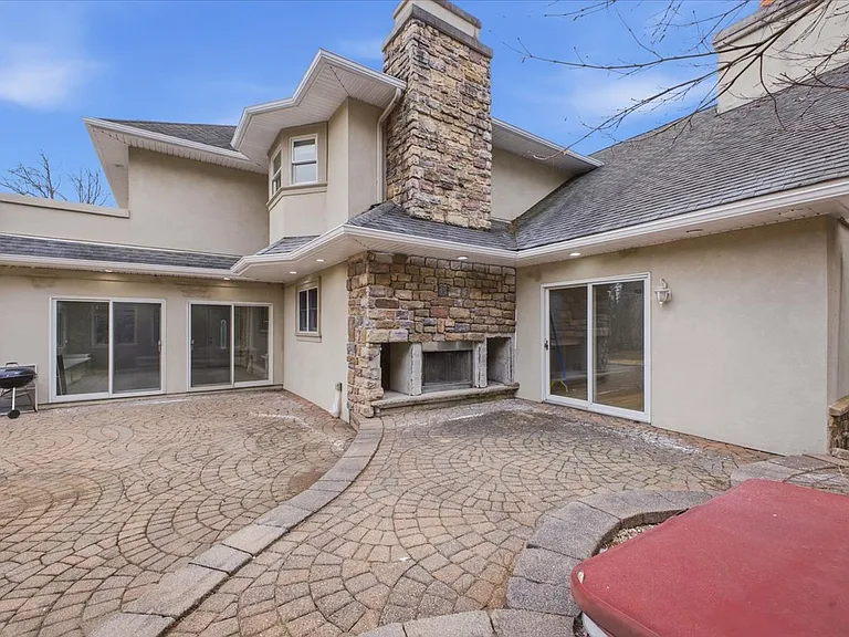 3616 Magnolia Dr — Photo 4