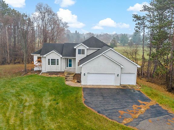 2nd image of 674 208th Ln NE