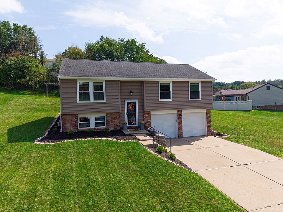 1st image of 73 Fawnvue Dr