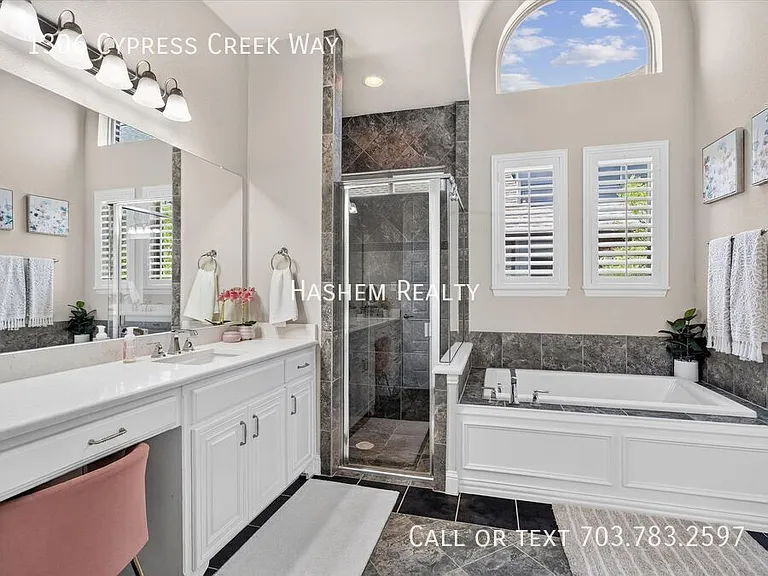 1306 Cypress Creek Way — Photo 32