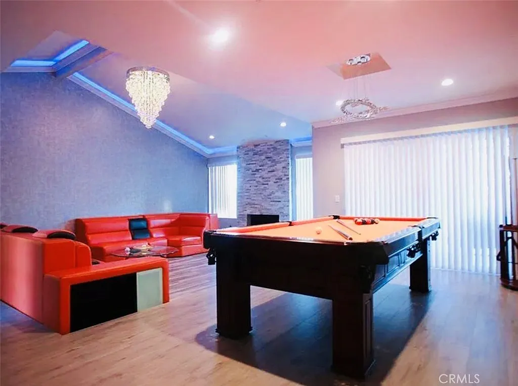 3 bed, 2029 sqft, $6,000 — Photo 4