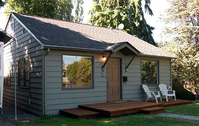 1st image of 3110 S Puget Sound Ave