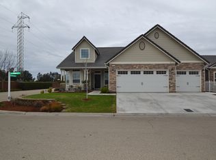 10947 E Swift Ave, Clovis, CA 93619