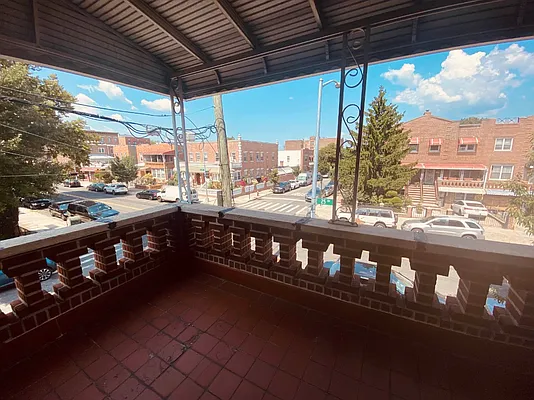 Rented by Compass | media 3