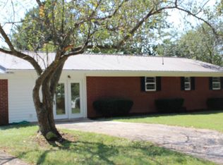 386 McNeil Cir, Mooresburg, TN 37811